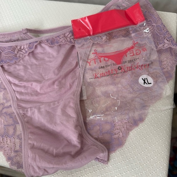 Purple Lace Bikini Panties with Scalloped Trim Size XL from Knotty Knickers NWT - Picture 10 of 10